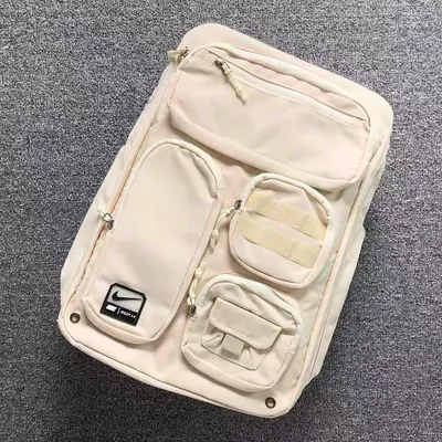 ￥178 N⭐K⭐ BAG 4208261177 (长33CM*宽16CM*高45CM)