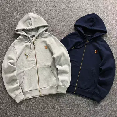 ¥258 L⭐ HOODIE 3208270721(im 170cm 60kg i wear size S in the phot)