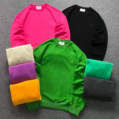 ¥178 AMI HOODIE 22082703001(im 170cm 60kg i wear size M in the phot)