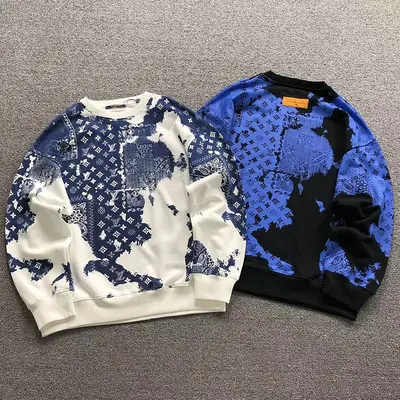 ￥195 L⭐ HOODIE 4208280201（im 170cm 60kg i wear size L in the phot）
