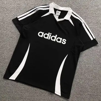 ￥82 FOOTBALL T-SHIRT 1282832002（im 170cm 60kg i wear size L in the phot）