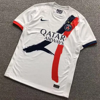 ￥82 FOOTBALL T-SHIRT 1282826002 （im 170cm 60kg i wear size L in the phot）