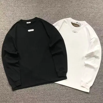 ￥185 D⭐O⭐ LONG SLEEVED 4208291901（im 170cm 60kg i wear size L in the phot）
