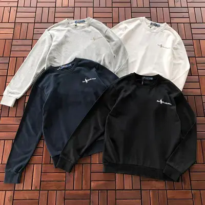 ￥.~115 RA🔥PH🔥AU🔥EN SWEATER 22082550 (im 180CM 68KG iwear size L in the photo）