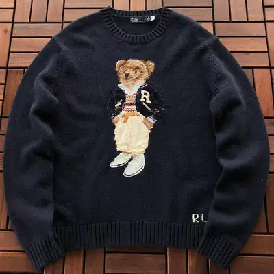 ¥~ 299 RA🔥PH🔥AU🔥EN SWEATER 22083142 (im 180CM 68KG iwear size M in the photo)