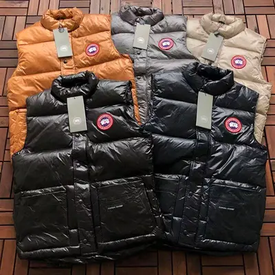 ￥~399 C🔥N🔥🔥A G🔥🔥🔥E DOWN VEST 11090601 (im 180CM 68KG iwear size M in the photo）