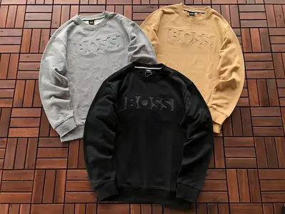 ￥~175 H🔥G🔥 B🔥🔥S SWEATER 22090507 (im 180CM 68KG iwear size M in the photo）
