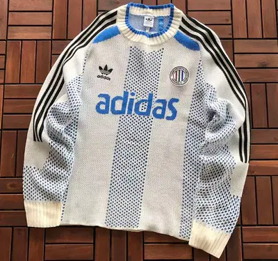 ￥~219 🔥DI🔥AS SWEATER 22090614 (im 180CM 68KG iwear size M in the photo）