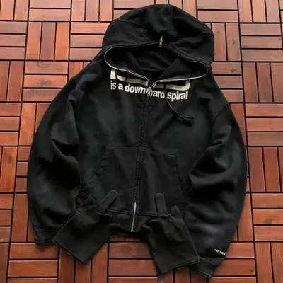 ¥~245 GRAILZ HOODIE 22090850