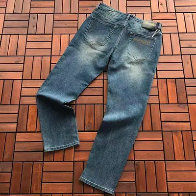 ¥~235 F🔥🔥D🔥 JEANS 22091178 (im 180CM 68KG iwear size 33 in the photo)
