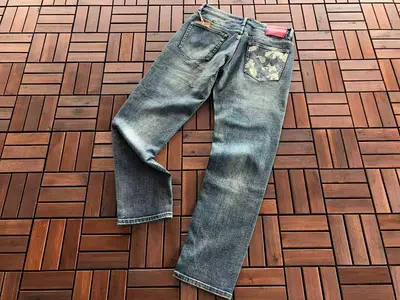 ¥~235 L🔥 JEANS 22091106 (im 180CM 68KG iwear size 33 in the photo)