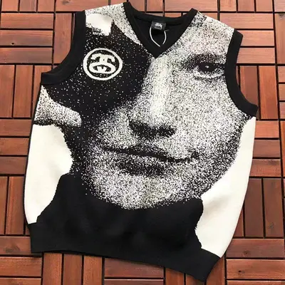￥~139 ST🔥S🔥Y VEST SWEATER 22091442 (im 180CM 68KG iwear size M in the photo）
