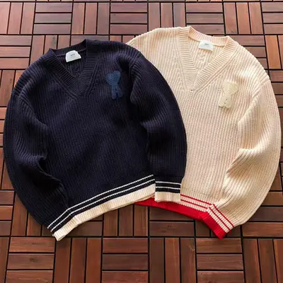 ¥~169 ~A🔥I SWEATER 22091549 (im 180CM 68KG iwear size M in the photo)