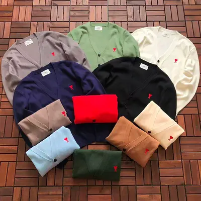 ¥~169 A🔥I SWEATER 22091540 (im 180CM 68KG iwear size M in the photo)