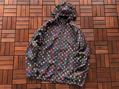 ¥~239 L🔥 JACKET 22091652 (im 180CM 68KG iwear size L in the photo)