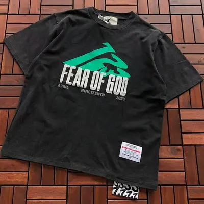 ¥~115 FOG&RRR123 T-SHIRT 22091750 (im 180CM 68KG iwear size 2 in the photo)