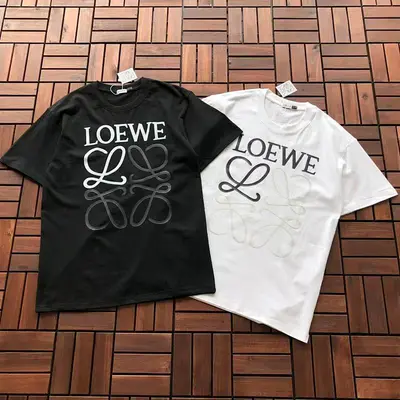 ¥~85 L🔥E🔥🔥 T-SHIRT 22092005 (im 176CM 58KG iwear size M in the photo)