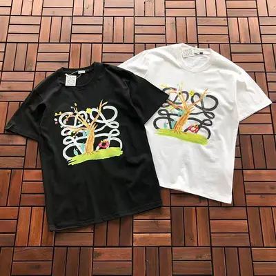 ¥~85 L🔥E🔥🔥 T-SHIRT 22092158 (im 176CM 58KG iwear size M in the photo)