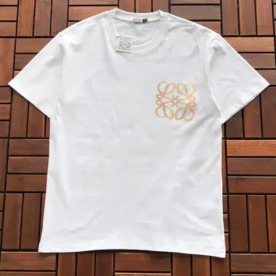 ¥~85 L🔥E🔥🔥 T-SHIRT 22092115 (im 176CM 58KG iwear size M in the photo)