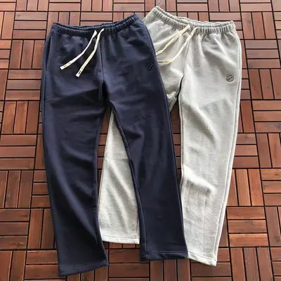 ￥~205 Z🔥🔥G🔥A TROUSERS 22092207 (im 180CM 68KG iwear size 2XL in the photo)