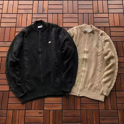 ￥~225 L🔥C🔥ST🔥 SWEATER 22092384 (im 180CM 68KG iwear size L in the photo)