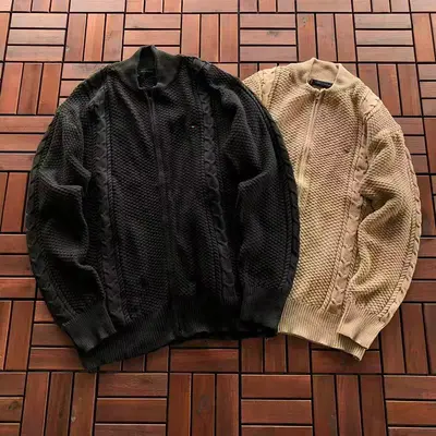 ¥~225 T 🔥🔥🔥 H🔥🔥🔥R SWEATER 22092372 (im 180CM 68KG iwear size L in the photo)