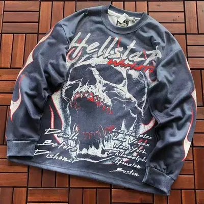 ¥~ 99 HELLSTAR LONG-SLEEVE 33110809 (im 180CM 68KG iwear size M in the photo)