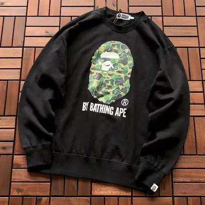 ¥~185 BAPE SWEATER 55012010