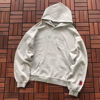 ￥~205 FAR HOODIE 11092574 (im 180CM 68KG iwear size S in the photo)