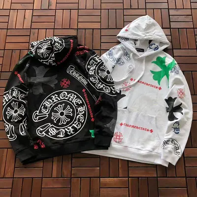 ￥~199 CH🔥OM🔥 HE🔥RTS HOODIE 11092530 (im 180CM 68KG iwear size S in the photo)