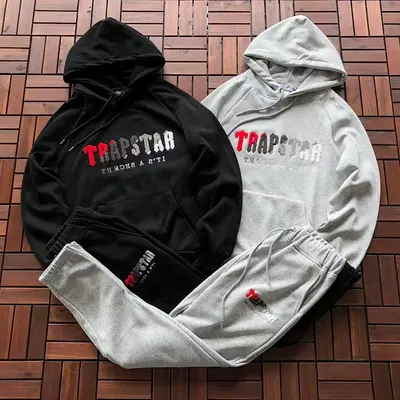 TOP￥~139 PANTS￥~ 139 TRAPSTAR HOODIE TROUSERS 11092527 (im 180CM 68KG iwear size S in the photo)