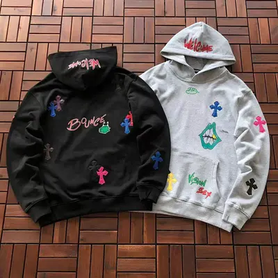 ￥~219 CH🔥OM🔥 HE🔥RTS HOODIE 11092526 (im 180CM 68KG iwear size S in the photo)