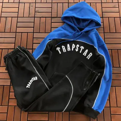 TOP￥~ 159 PANTS￥~ 159 TRAPSTAR HOODIE TROUSERS 11092522 (im 180CM 68KG iwear size S in the photo)