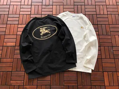 ￥~175 B🔥RB🔥RRY LONG-SLEEVE 22092704 (im 180CM 68KG iwear size L in the photo)