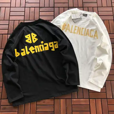 ￥~175 B🔥L🔥🔥🔥IA🔥A LONG-SLEEVE 22092673 (im 180CM 68KG iwear size L in the photo)