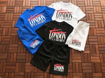TOP￥~ 99 PANTS￥~ 115 TRAPSTAR T-SHIRT SHORTS 11092694 (im 180CM 68KG iwear size S in the photo)