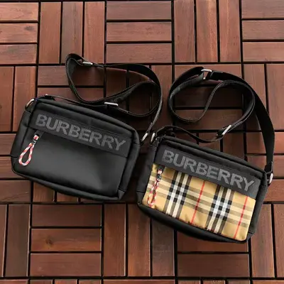 ¥~179 B🔥RB🔥RRY BAG 22110212(长21CM*宽15CM*高7CM)