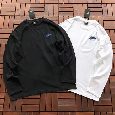 ￥~139 N🔥K🔥 LONG-SLEECE 22110434 (im 176CM 58KG iwear size XL in the photo)