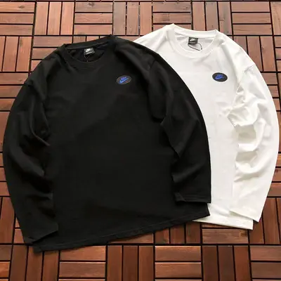￥~139 N🔥K🔥 LONG-SLEECE 22110444 (im 185CM 70KG iwear size XL in the photo)