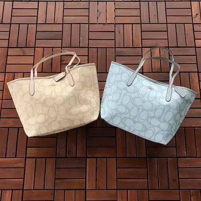 ￥~219 C🔥A🔥H BAG 22110460 (长27CM*宽45CM*高13CM)