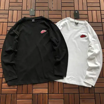 ￥~139 N🔥K🔥 LONG-SLEECE 22110420 (im 185CM 70KG iwear size XL in the photo)