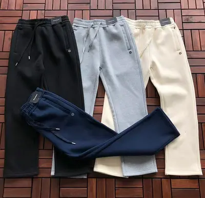 ￥~179 L🔥🔥UL🔥M🔥N TROUSERS FLEECE 22110707(im 172CM 65KG iwear size L in the photo)