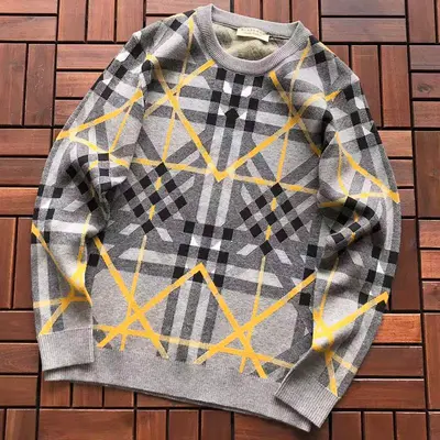 ￥~219 B🔥RB🔥RRY SWEATER 11110765 (im 172CM 65KG iwear size L in the photo)