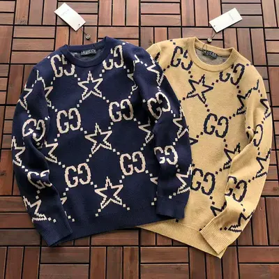 ￥~219 G🔥C🔥I SWEATER 11110704 (im 185CM 70KG iwear size L in the photo)