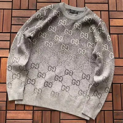 ￥~219 G🔥C🔥I SWEATER 11110913 (im 185CM 70KG iwear size L in the photo)
