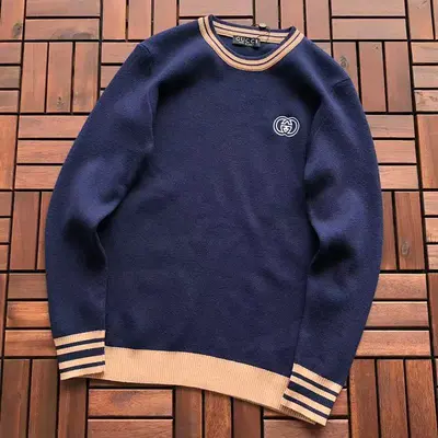 ￥~219 G🔥C🔥I SWEATER 11110908 (im 185CM 70KG iwear size XL in the photo)