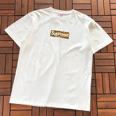 ￥~95 S🔥P🔥E🔥E T-SHIRT 11111038 (im 185CM 80KG iwear size L in the photo)
