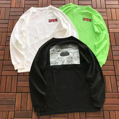 ￥~109 S🔥P🔥E🔥E LONG-SLEEVE 11111066 (im 185CM 80KG iwear size L in the photo)