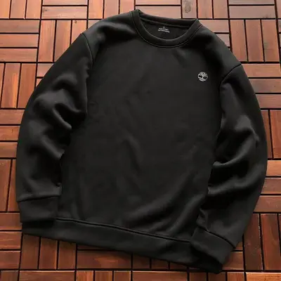 ￥~175 T🔥M🔥🔥🔥L🔥🔥D SWEATER FLEECE 22111141 (im 185CM 80KG iwear size L in the photo)