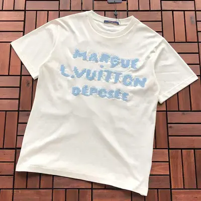 ￥~135 L🔥 T-SHIRT SWEATER 11111160 (im 185CM 80KG iwear size S in the photo)